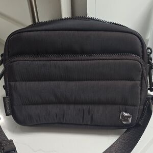 lululemon  Iridescent Wonder Puff Crossbody